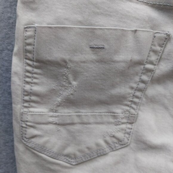 William Rast Mens Distressed Denim Shorts Light Wash Size 32 Actual 34 - Picture 8 of 12